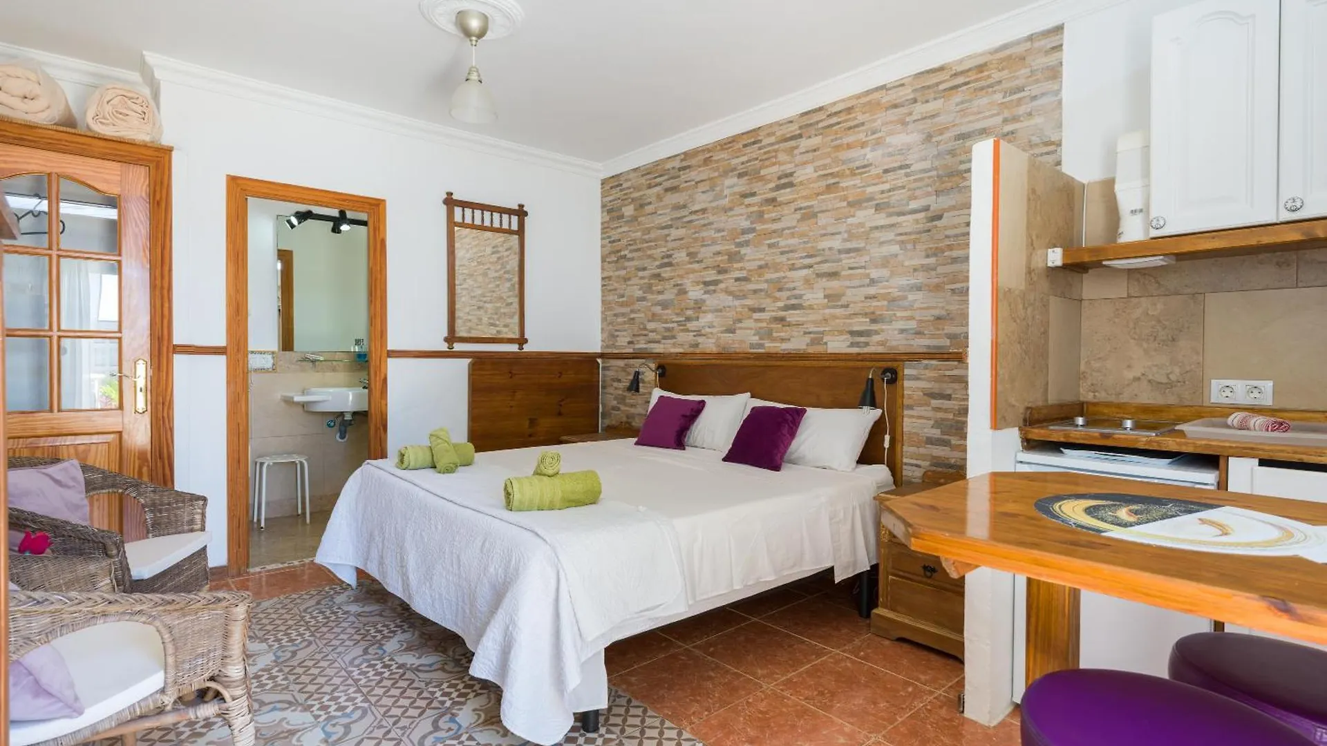 Solo Adultos, Las Tuneras Rooms La Oliva Country house